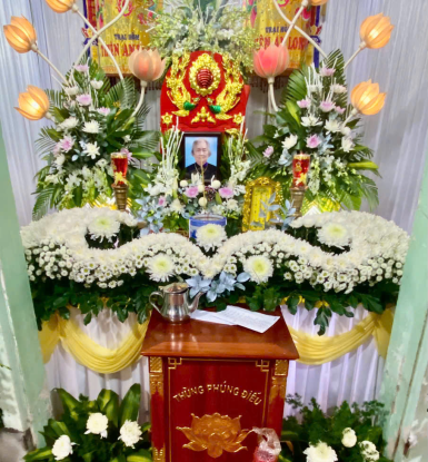 Trang trí tang lễ