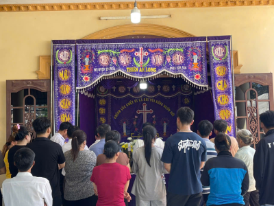 LỄ TANG ÔNG PHÊRÔ NGUYỄN VĂN CÓ