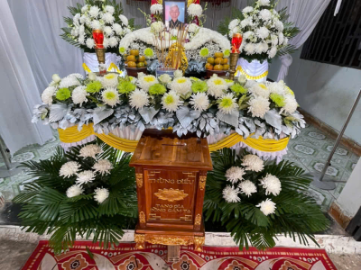 LỄ TANG BÀ PHẠM THỊ MƯỜI
