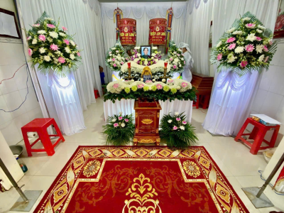 LỄ TANG BÀ PHẠM THỊ THU