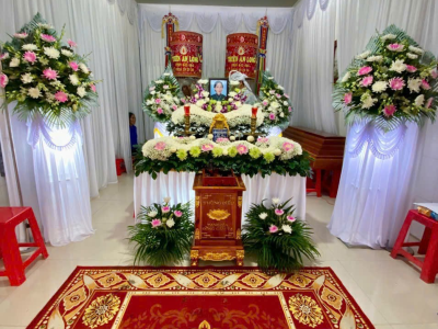 LỄ TANG BÀ PHẠM THỊ THU