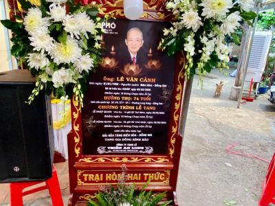 LỄ TANG ÔNG LÊ VĂN CẢNH