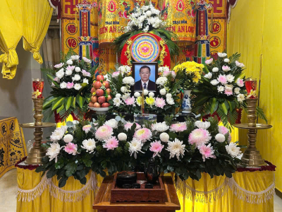 LỄ TANG ÔNG HỒ VĂN HOÀNG