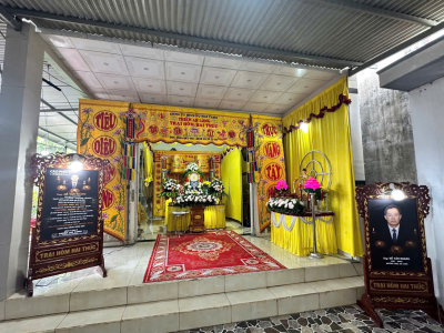 LỄ TANG ÔNG HỒ VĂN HOÀNG