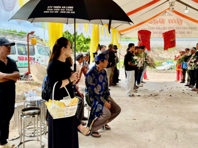 LỄ TANG ÔNG MẠCH LINH VŨ